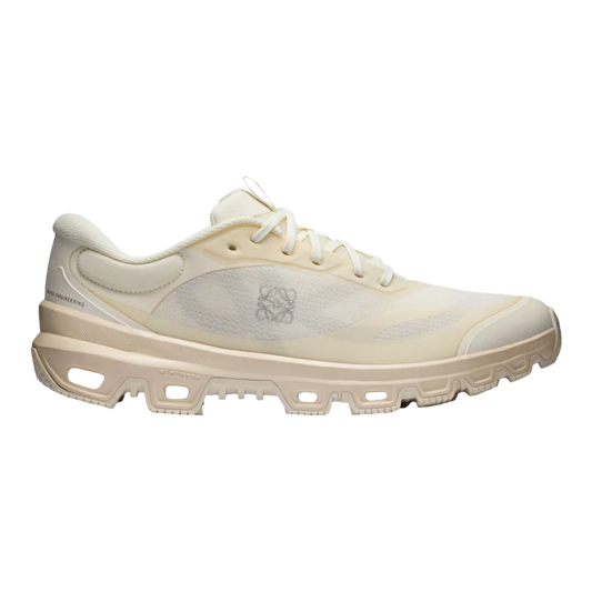 Loewe X ON Cloudventure 2 ‘Eggshell’