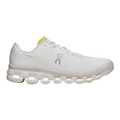ON Cloudflow 4 ‘White/Sand’