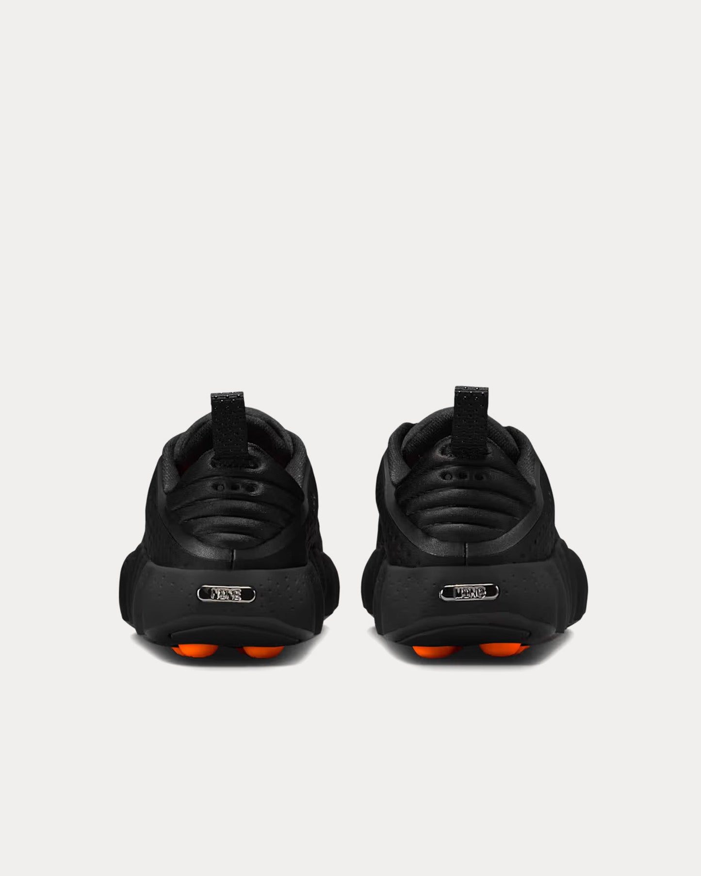 Nike Mind 002 ‘Black/Hyper Crimson’
