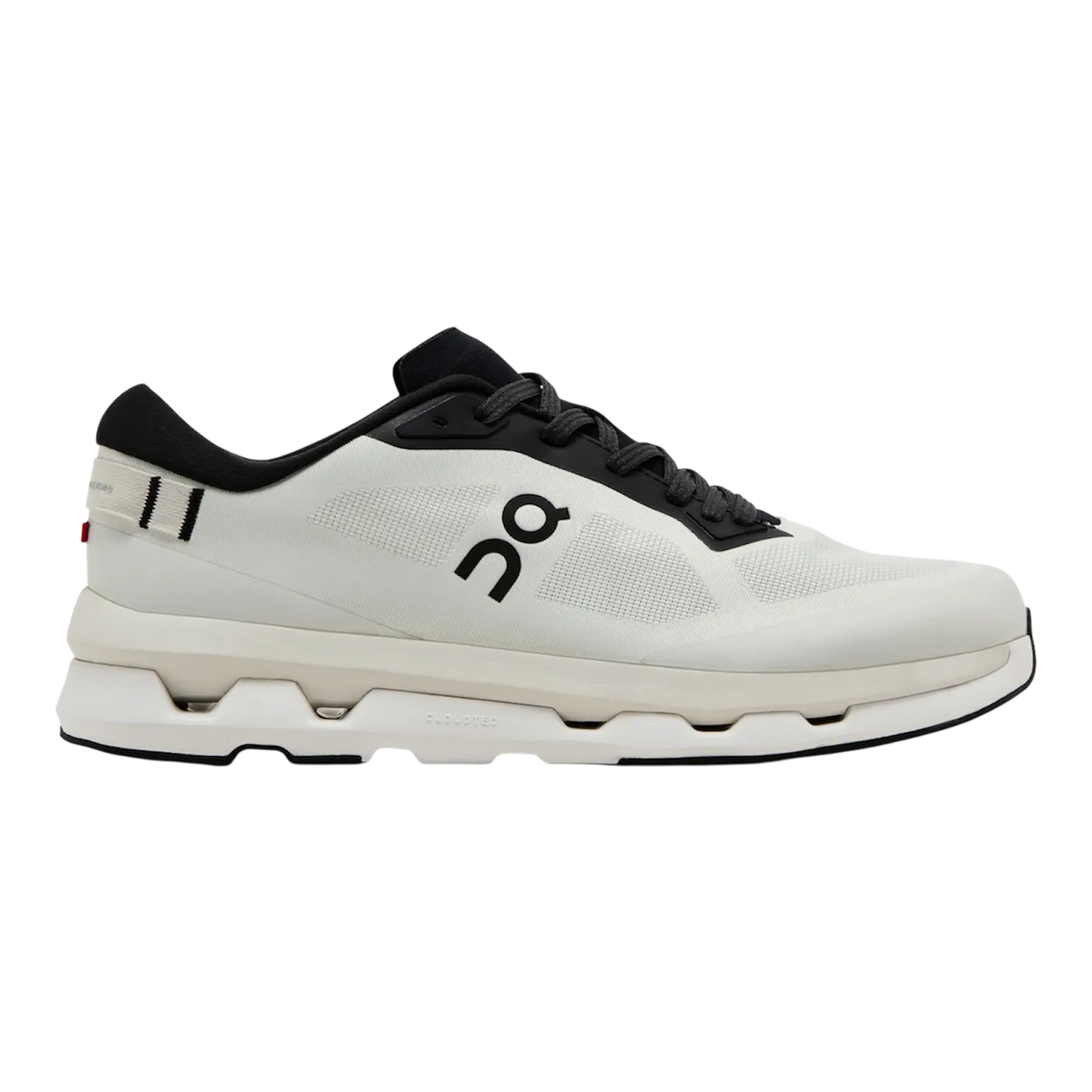 ON Cloudzone ‘Ice white/Black’